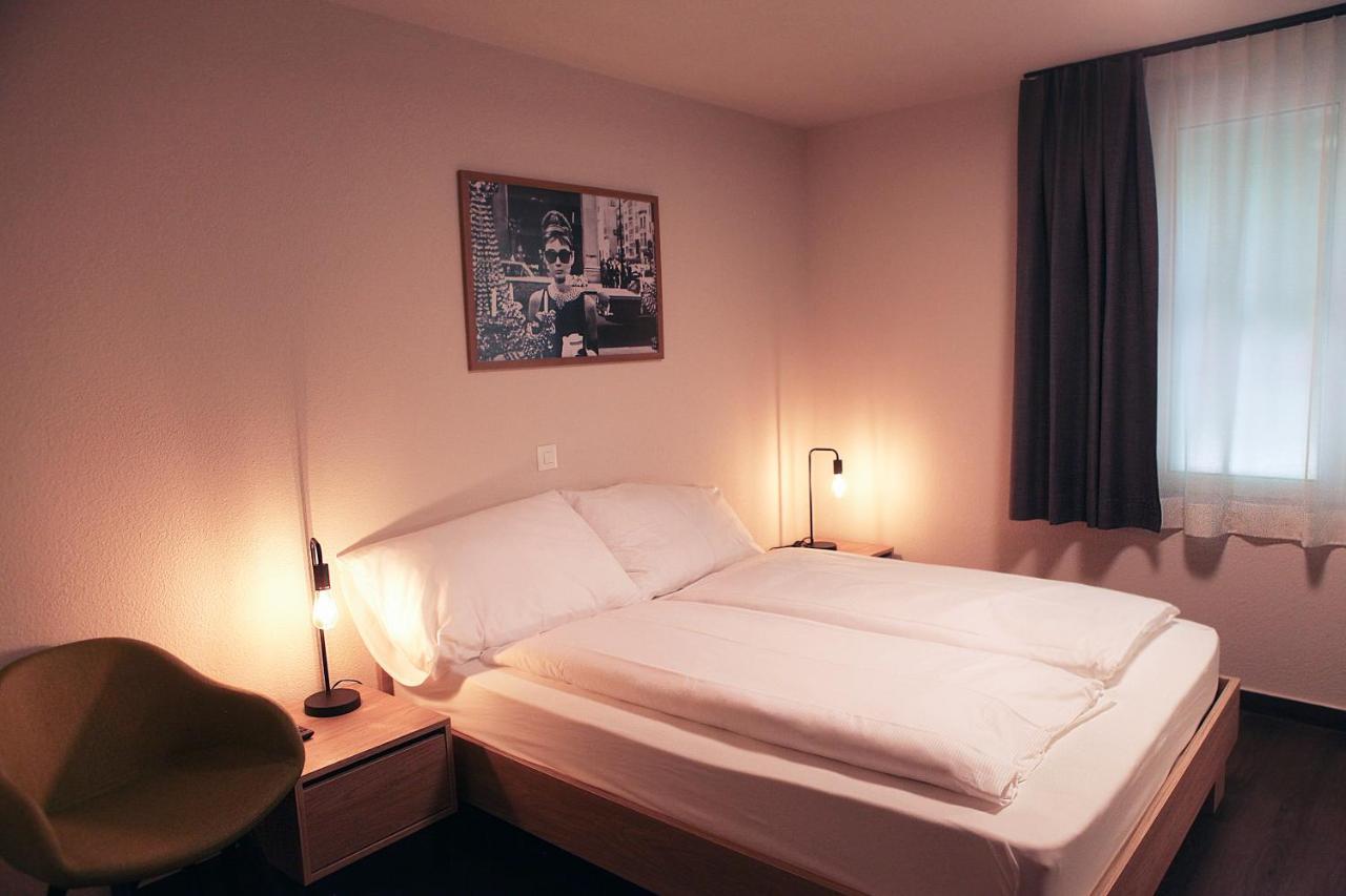 Dihei - Hotel, Lounge, Bar Dubendorf Ngoại thất bức ảnh