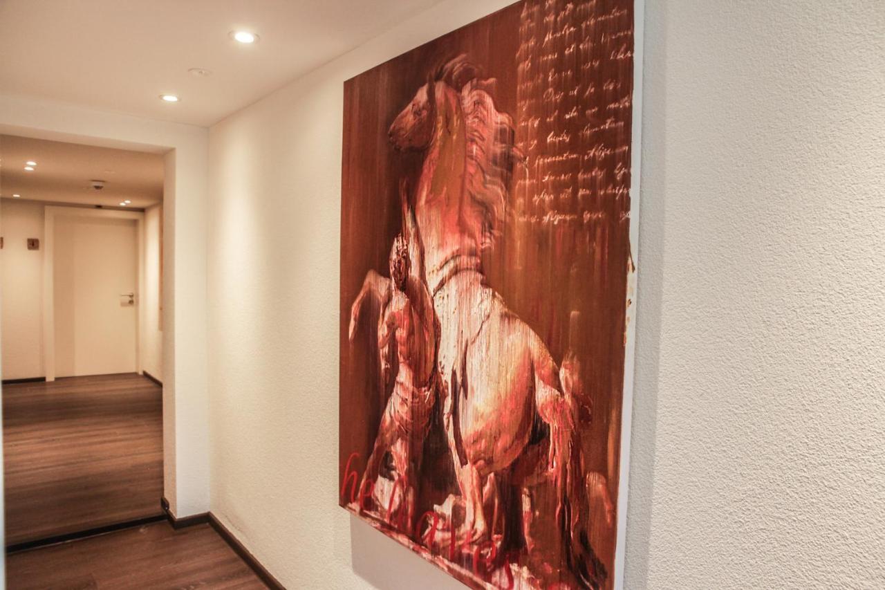 Dihei - Hotel, Lounge, Bar Dubendorf Ngoại thất bức ảnh